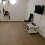 Apartment Karlovy Vary דירה